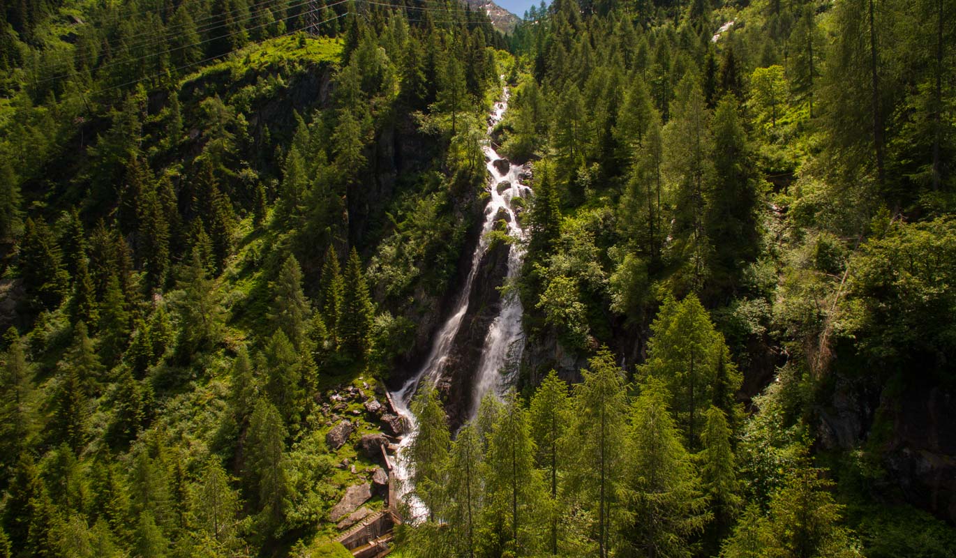 Cascata in Val Caronella